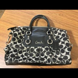 NWT Coach Ashley signature Satchel